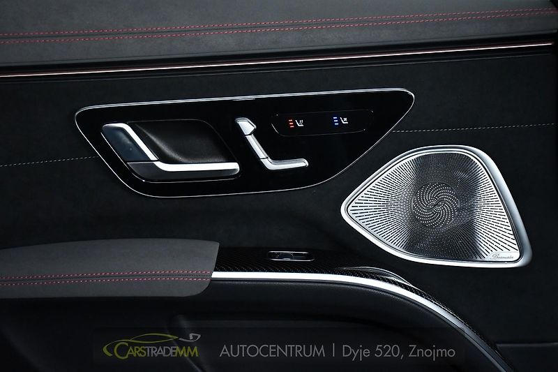 Mercedes-Benz EQS 580 4M SUV HYPERSCREEN K360°  - fotka 24 z 60