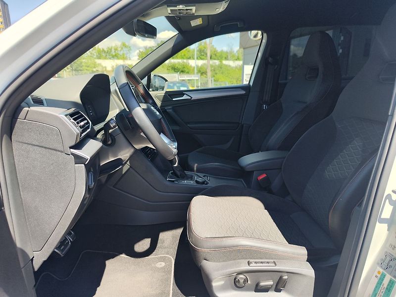 Seat Tarraco 2.0 TSI/140kW FR 4x4 AT - fotka 17 z 37