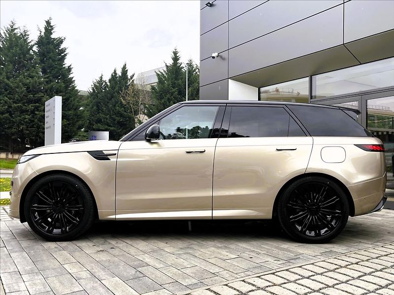 Land Rover Range Rover Sport (2026) 3,0 P550e AUTOBIOGRAPHY PHEV / - fotka 2 z 48