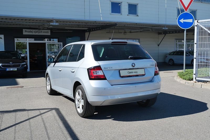Škoda Fabia - fotka 4 z 6