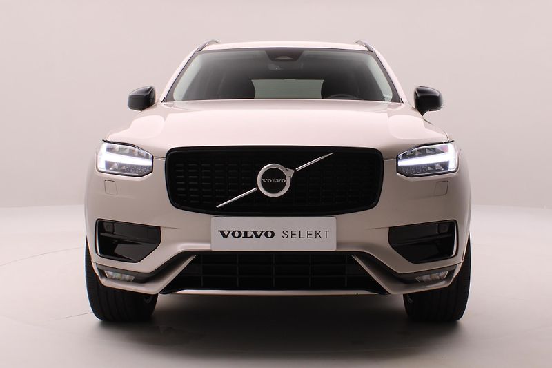 Volvo XC90 B5 AWD DARK PLUS AUT REZERVACE - fotka 16 z 49