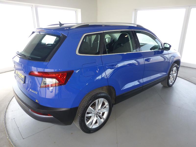 Škoda Karoq (2018) 1,6TDI*PARK.S**ALU***VYHŘ.SED. - fotka 6 z 26