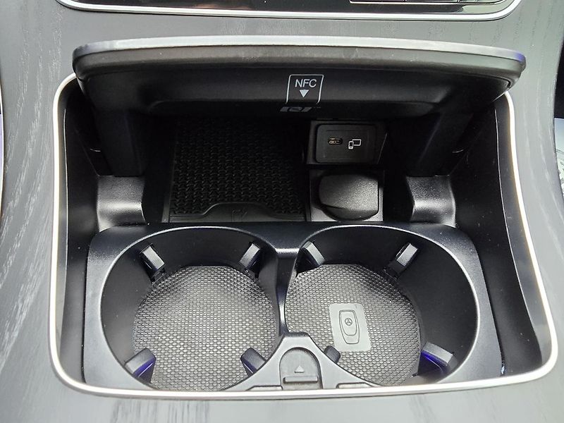 Mercedes-Benz Třídy E E53 AMG 4MATIC+ 360°CAM PANOR. - fotka 58 z 65