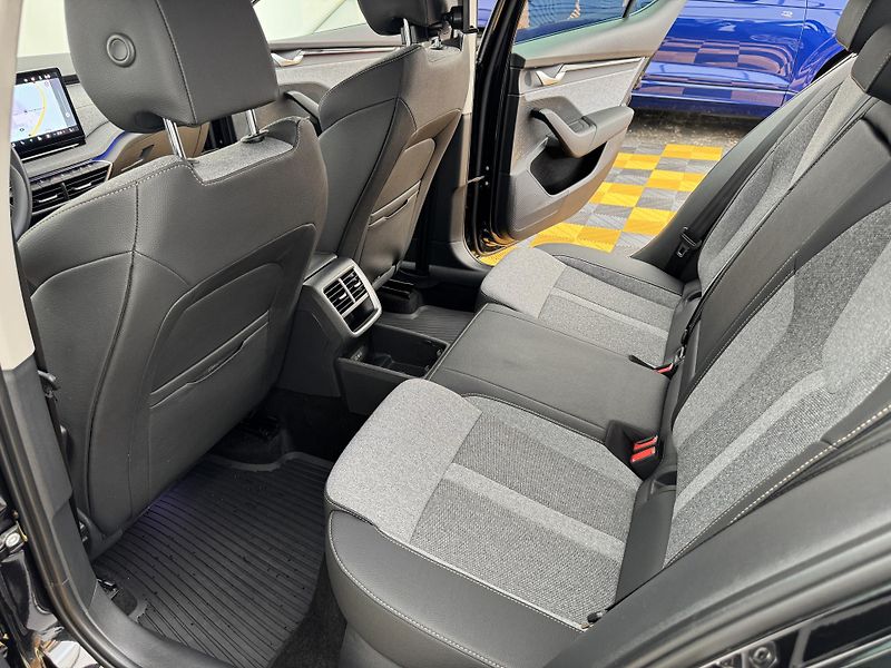 Škoda Octavia 1.5eTsi*110kw*CZ*1-MAJ*DPH* - fotka 13 z 41