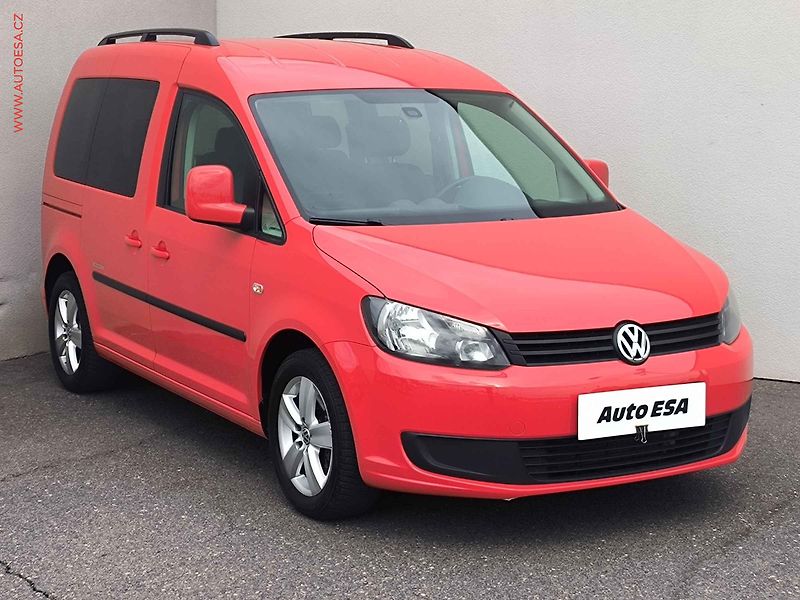 Volkswagen Caddy (2014) 2.0TDi, Soccer, 103kW, navi - fotografie inzerátu
