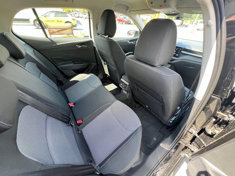 Škoda Fabia (2025) Selection 1.0 MPI 59 kW 5°manu - fotka 17 z 30