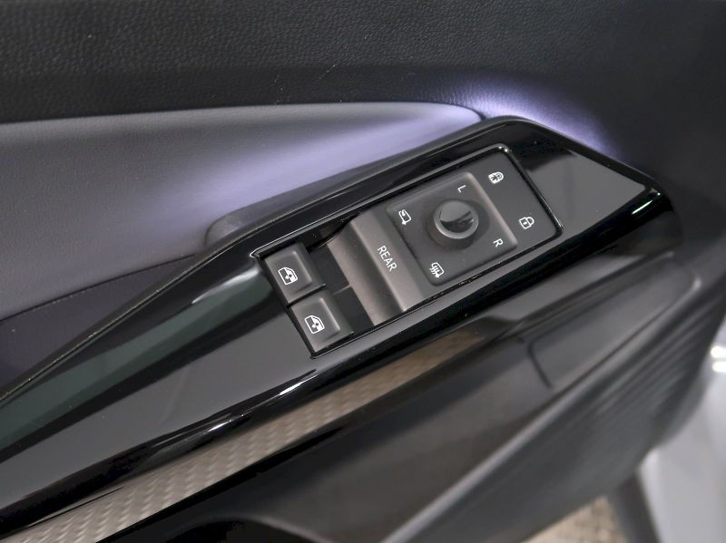 Volkswagen ID.4 (2023) Pro Performance 150kW 82kWh - fotka 16 z 36