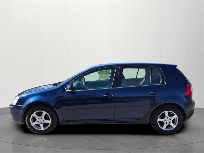Volkswagen Golf 1,6 FSi 75Kw ČR Klima nová STK - fotka 4 z 16