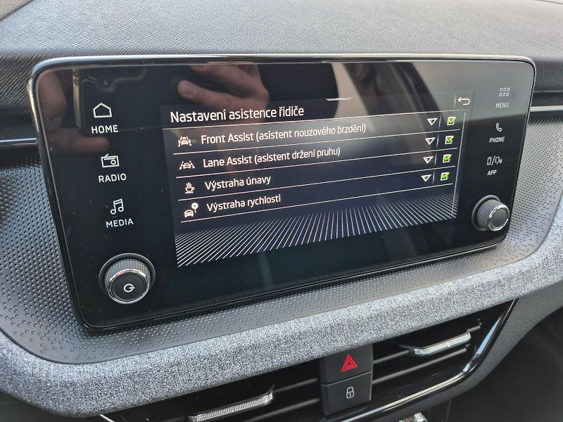 Škoda Kamiq (2026) Selection 1.0 TSI 85kW - fotka 21 z 28