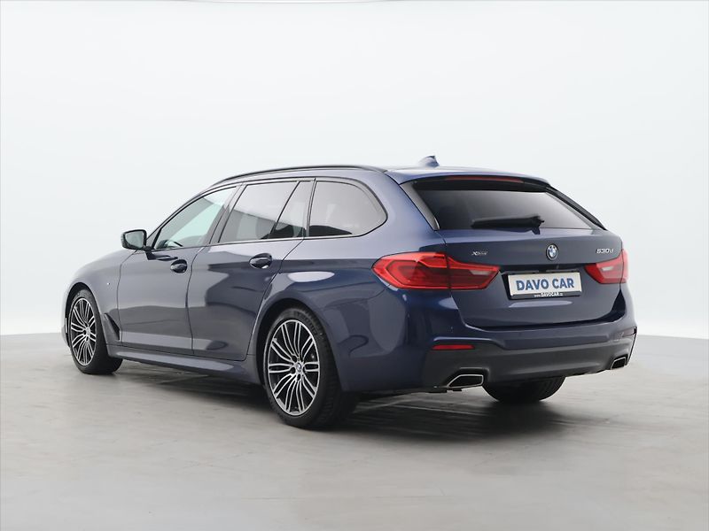 BMW Řada 5 3,0 530d xDrive 195kW M-paket - fotka 5 z 34