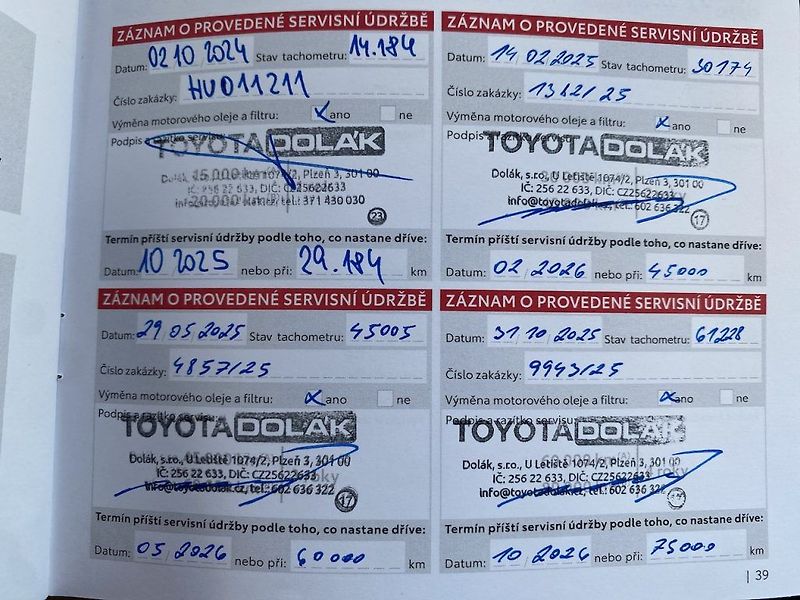 Toyota Corolla 2.0HEV, ČR, ComTech, DPH - fotka 15 z 17