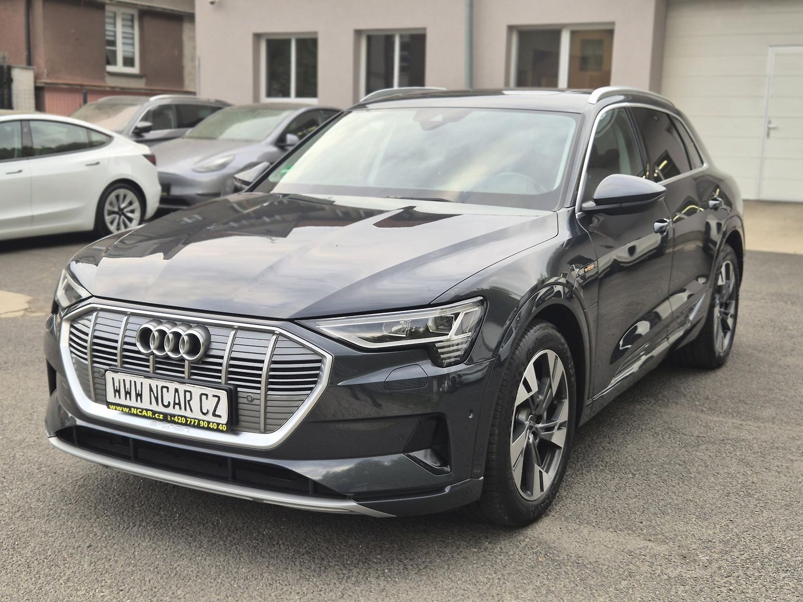 Audi e-tron 50 QUATTRO 230kw 20ALU SOH100%