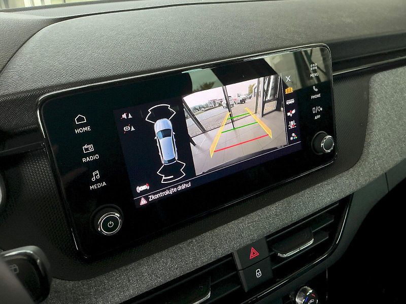 Škoda Scala (2024) 1.0 TSI DSG Top Selection - fotka 25 z 32