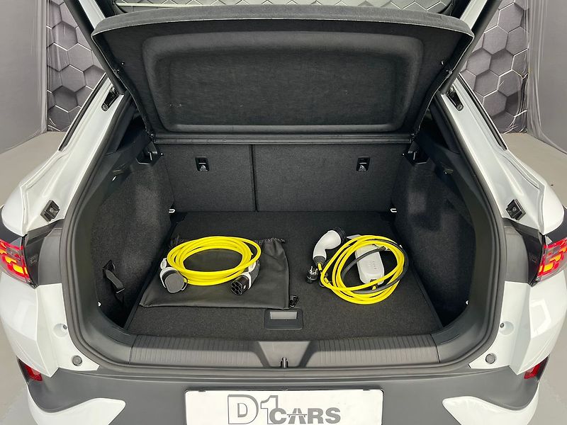 Volkswagen ID.5 Pro 77kWh SoH 96.3% tov.záruka - fotka 36 z 72