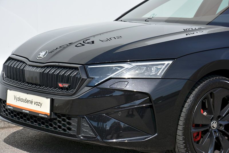 Škoda Octavia (2024) Combi 2.0 TSI 195 kW RS DSG 7 - fotka 6 z 27
