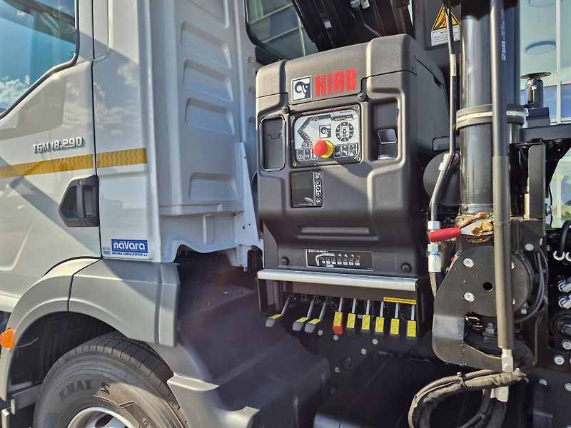 MAN TGM 18.290 HIAB 138 KONTEJNER 10T - fotka 15 z 24