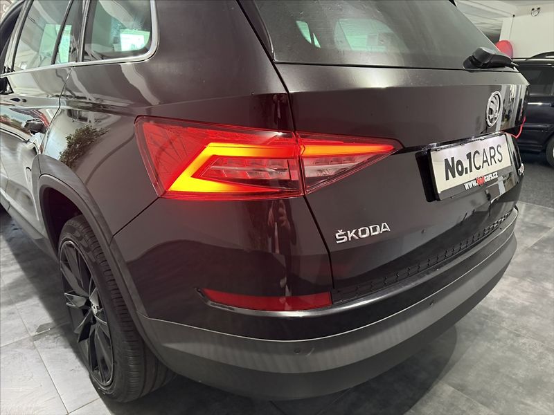 Škoda Kodiaq 2,0   TDI 110KW DSG PO SERVISU - fotka 29 z 32