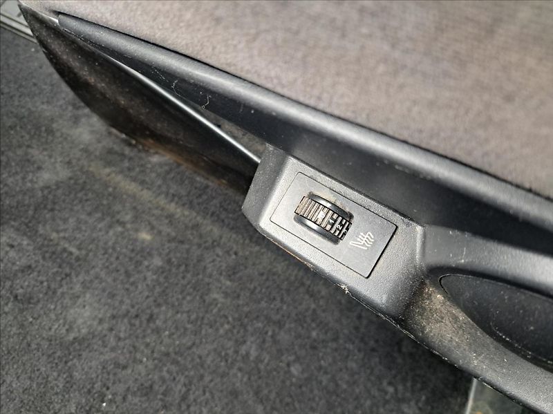 Peugeot 807 2,0 HDI - fotka 24 z 41
