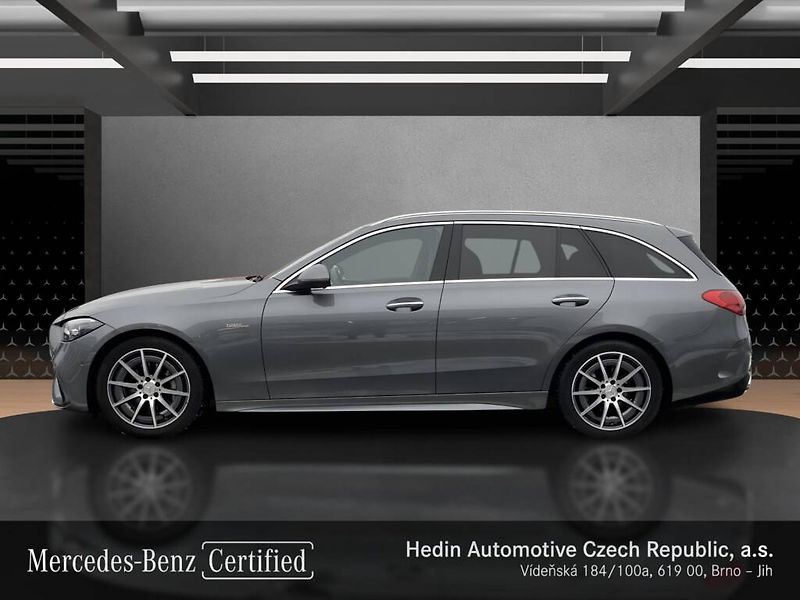 Mercedes-Benz Třídy C (2024) AMG 43 4MATIC kombi - fotka 2 z 28