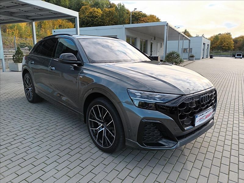 Audi Q8 3,0 TDI,210KW,S-line,ČR 1MAJ, - fotka 3 z 50