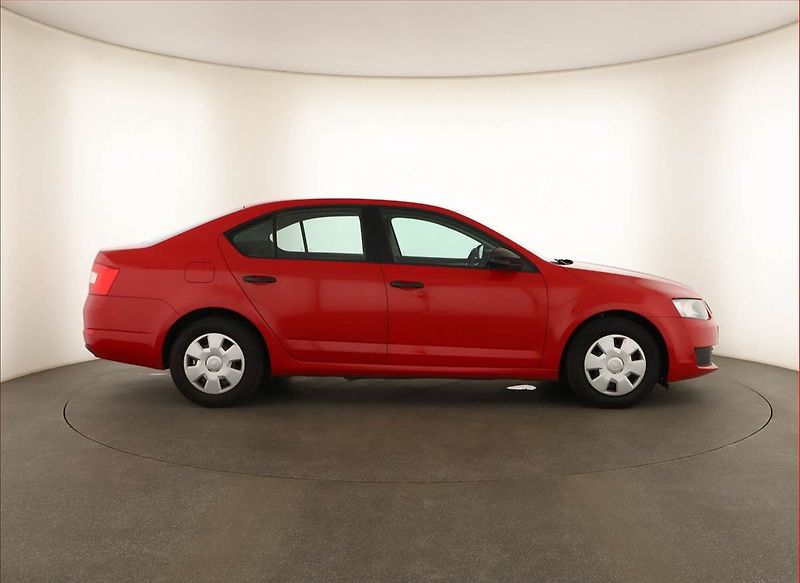 Škoda Octavia (2015) 1.2 TSI - fotka 6 z 10