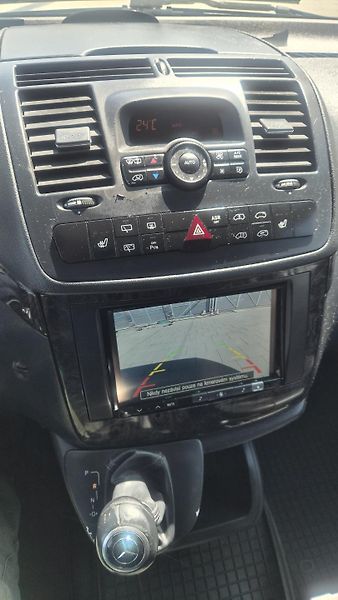 Mercedes-Benz Viano 3.0CDi V6, AUT 8míst DPH  - fotka 12 z 23