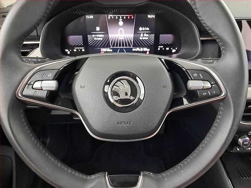 Škoda Kamiq (2024) Selection 1.0 TSI - fotka 18 z 18