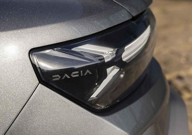 Dacia Duster je teď univerzální auto pro městský i venkovský život