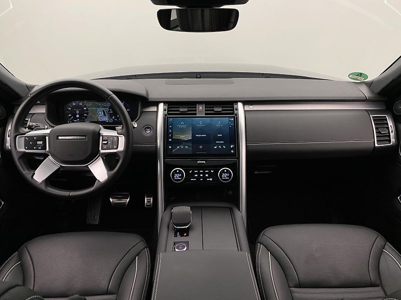 Land Rover Discovery D250 DYNAMIC SE AWD AUT - fotka 2 z 51