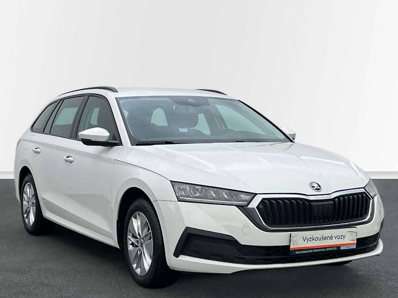 Škoda Octavia (2022) Combi Ambition 2.0 TDI - fotka 8 z 20