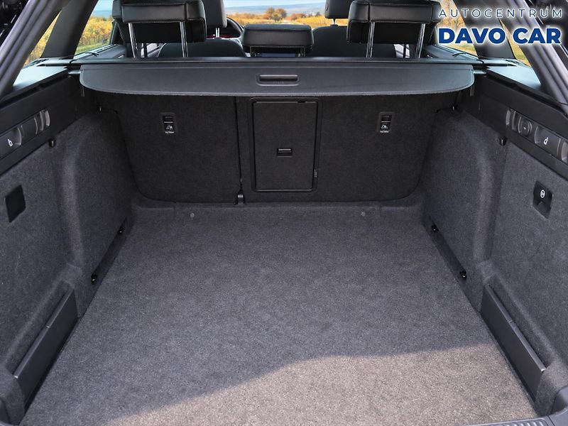 Škoda Superb 2,0 TDI 147kW 4x4 L&K DSG DPH - fotka 10 z 46