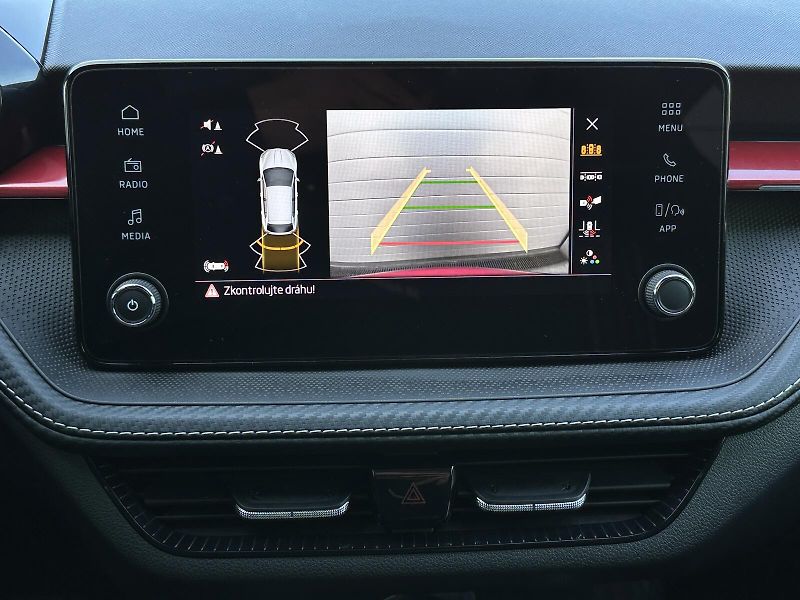 Škoda Fabia 1.0TSi Monte Carlo 116PS Bi-LE - fotka 32 z 42