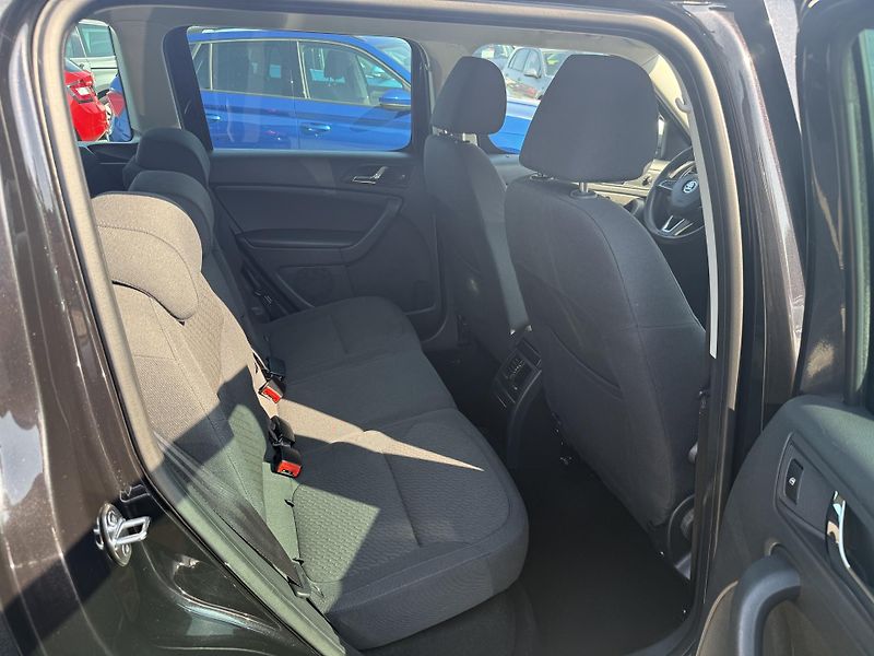 Škoda Yeti 1.8 TSI 4x4 ELEGANCE - fotka 11 z 12