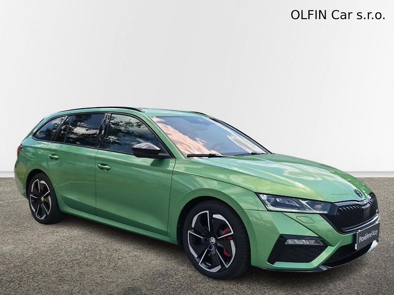 Škoda Octavia Combi 2,0 TSI DSG RS 180 kW - fotka 5 z 28
