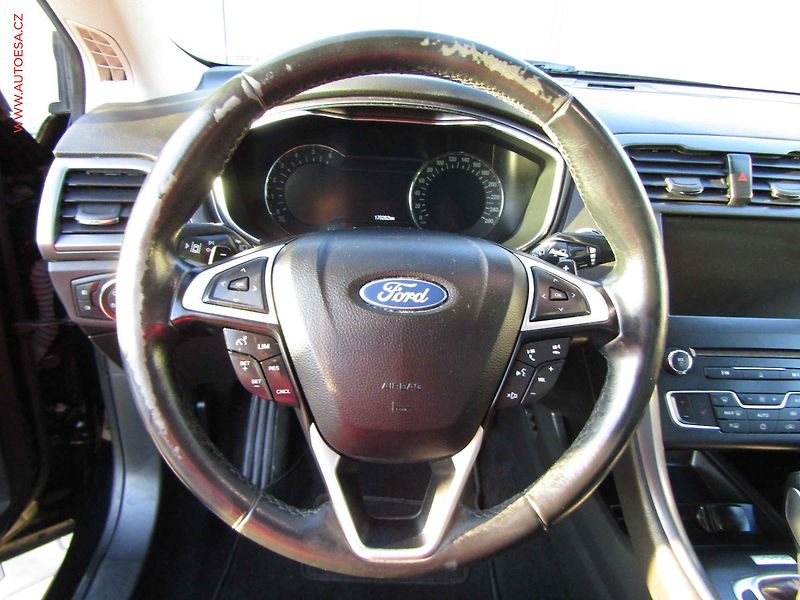 Ford Mondeo (2018) 2.0 TDCi, Automat, navi - fotka 19 z 21