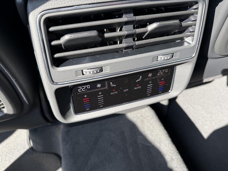 Audi Q7 (2025) 50TDI 210kW S-LINE 7MÍST NZN!! - fotka 29 z 57