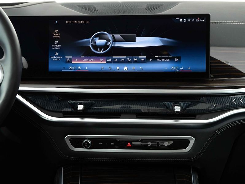 BMW X5 xDrive40d - fotka 14 z 24