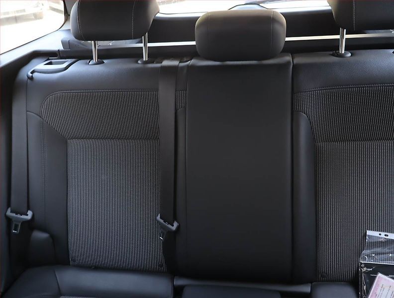 Volkswagen Passat (2015) 2.0 TDI, Navi, Tempomat - fotka 10 z 23