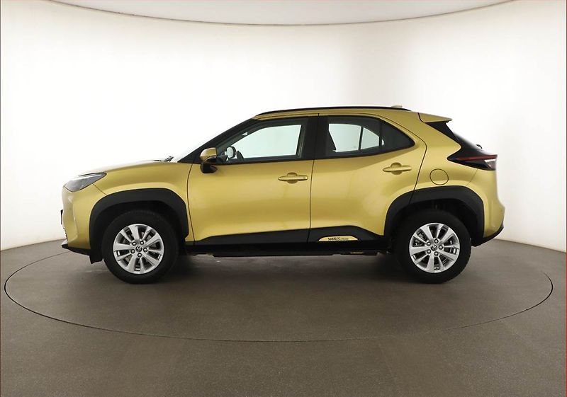 Toyota Yaris Cross (2023) Comfort 1.5 VVT-i - fotka 3 z 16