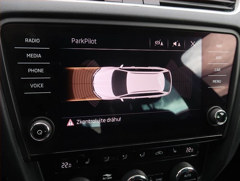 Škoda Octavia (2019) Clever 1.5 TSI, Serv.kniha - fotka 19 z 21