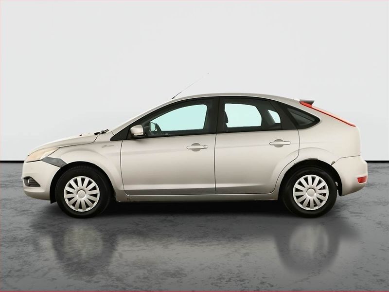 Ford Focus (2009) 1.6 16V, nová STK, Tažné - fotka 3 z 11