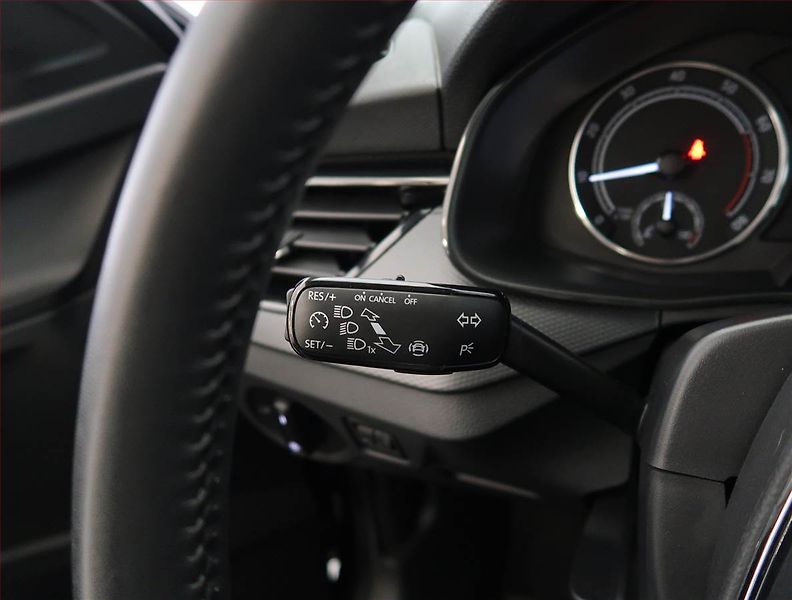 Škoda Kamiq (2023) Ambition 1.0 TSI, klima - fotka 20 z 22