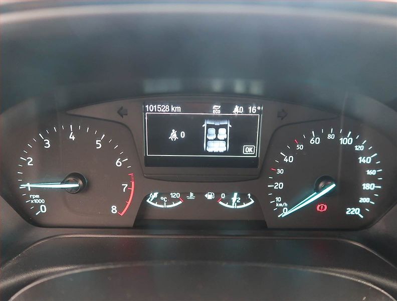 Ford Fiesta (2017) 1.1, Serv.kniha, Park. senzory - fotka 11 z 13