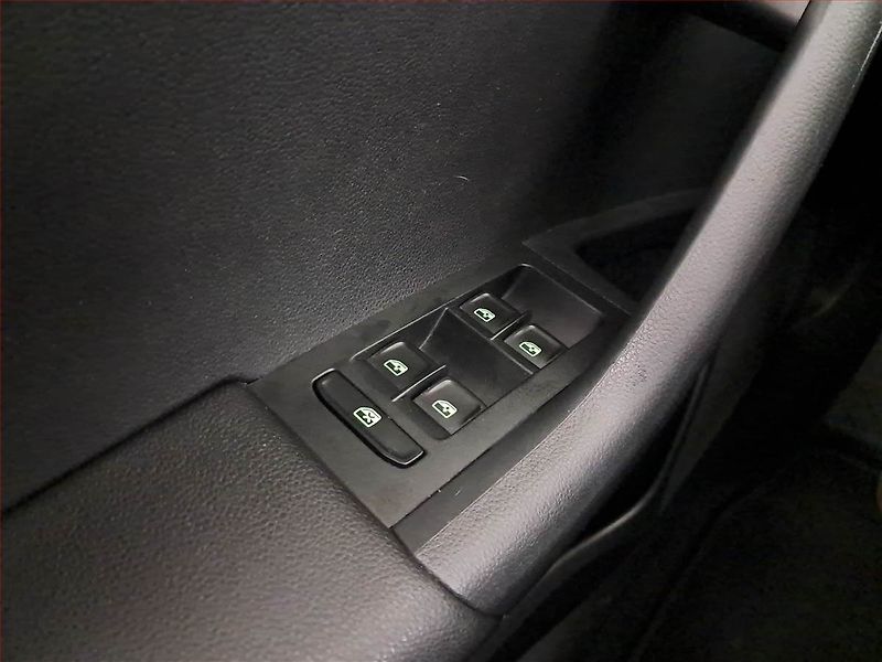 Škoda Octavia (2017) RS 2.0 TDI, Serv.kniha, Kůže - fotka 18 z 18