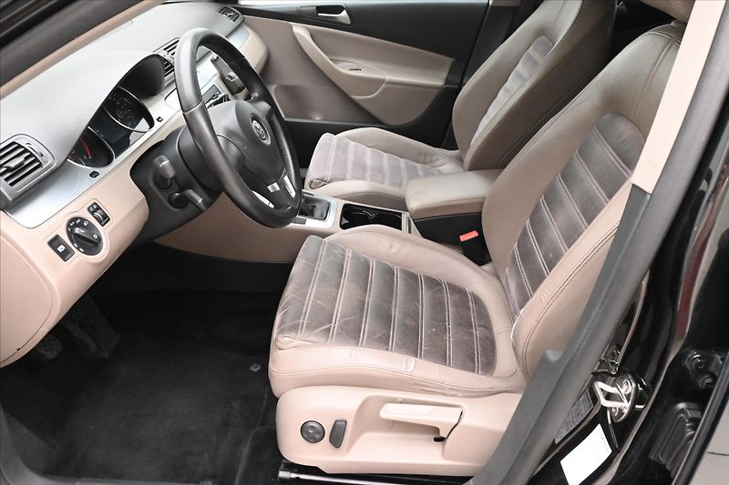 Volkswagen Passat 2,0 103kW NOVÁ STK 4/28 - fotka 13 z 29