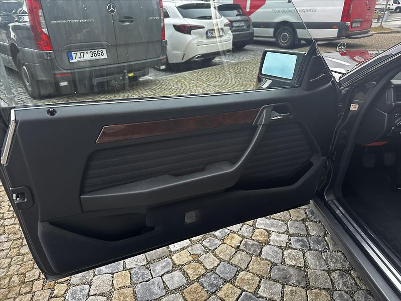 Mercedes-Benz 124 124 230 CE - fotka 3 z 14