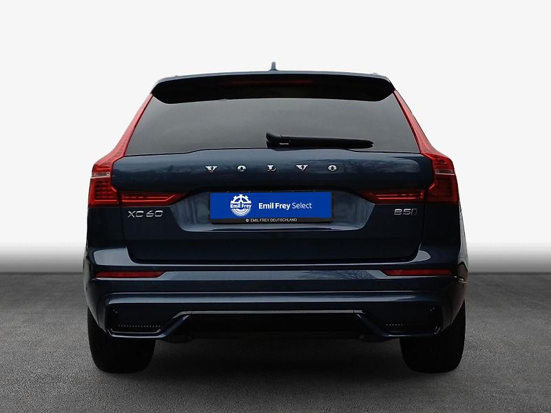 Volvo XC60 B5 AWD Plus Dark VZDUCH TAŽNÉ - fotka 5 z 15
