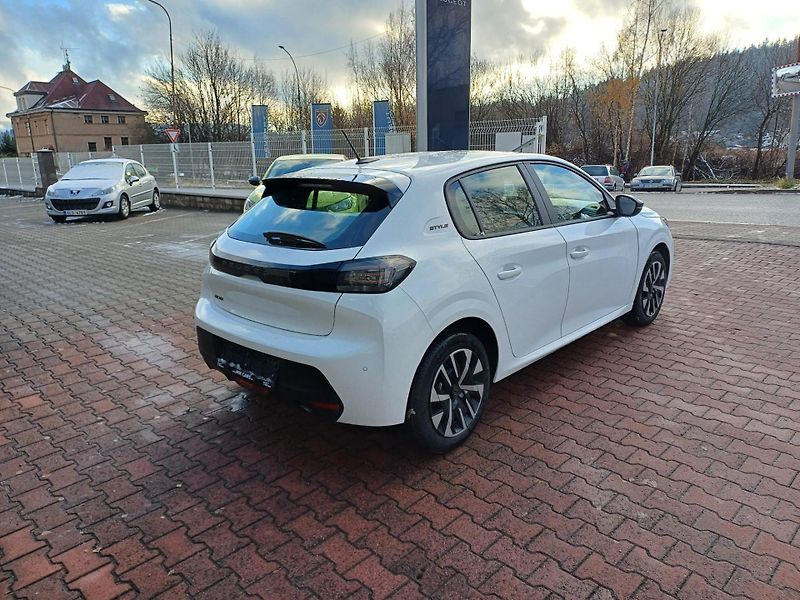 Peugeot 208 (2026) STYLE Turbo 100 MAN6  - fotka 5 z 22