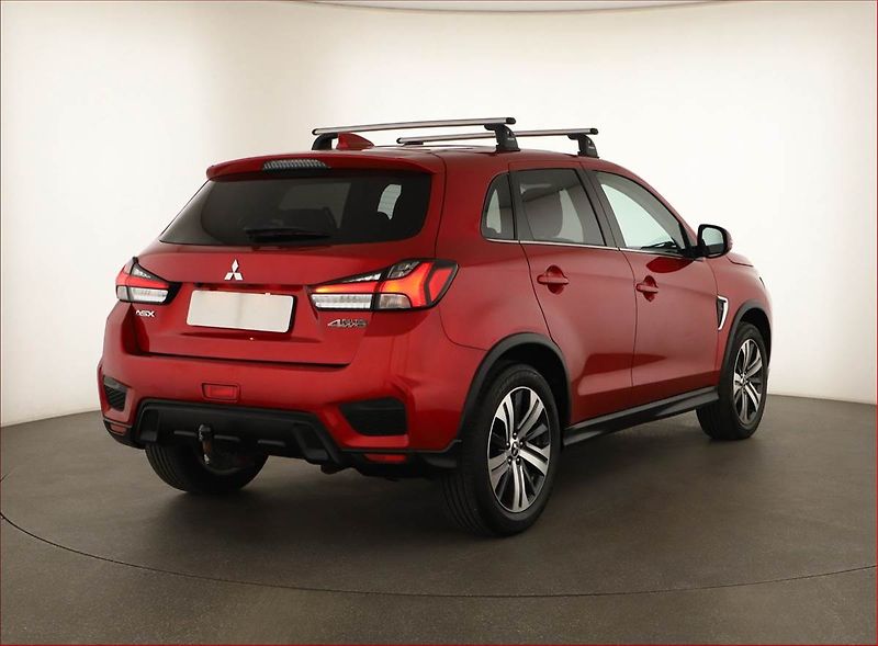 Mitsubishi ASX (2020) 2.0 MIVEC, 4X4, Automat, ČR - fotka 5 z 15