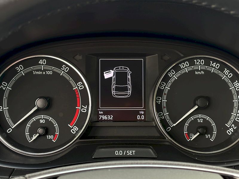 Škoda Fabia (2022) Combi 1.0 TSI / 70kW / BLACK T - fotka 20 z 30
